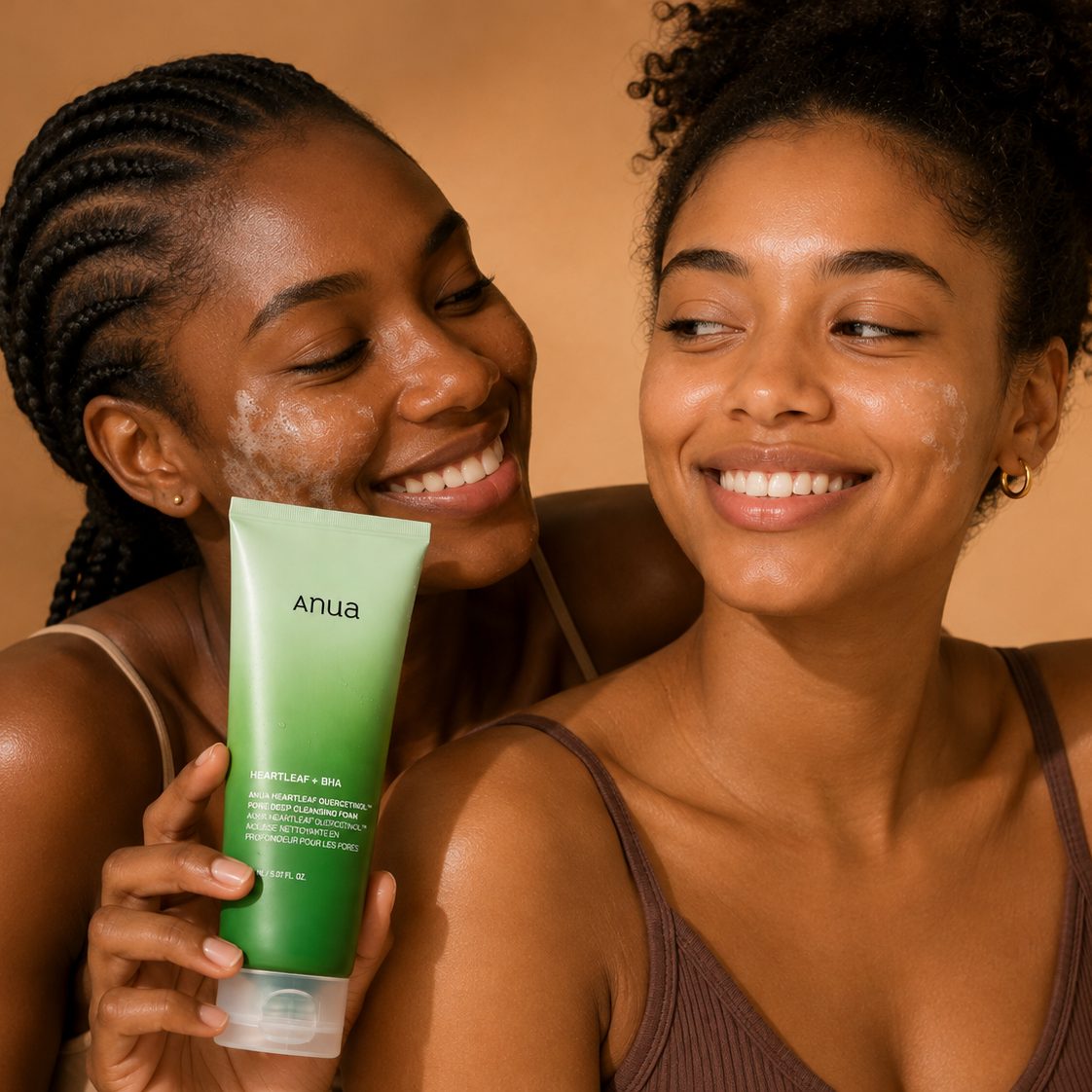 Two models with the foam on their skin